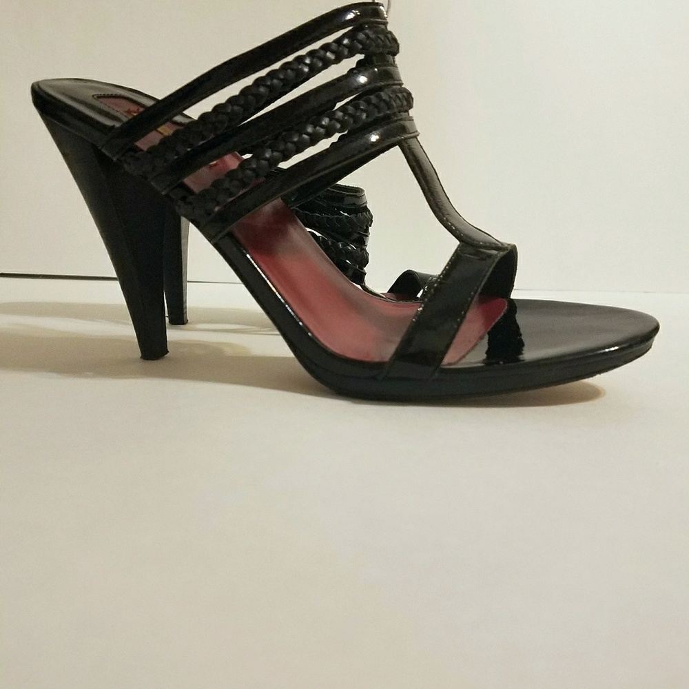 Runway Y2K Marc Fisher Patent Leather Heels
